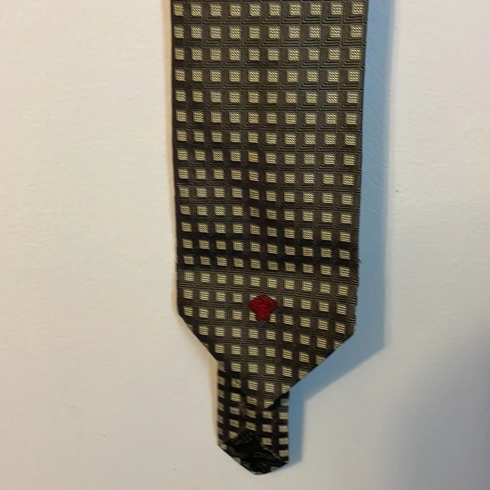 Versace Gray Silver Geometric Design Medusa Head Logo Silk Tie